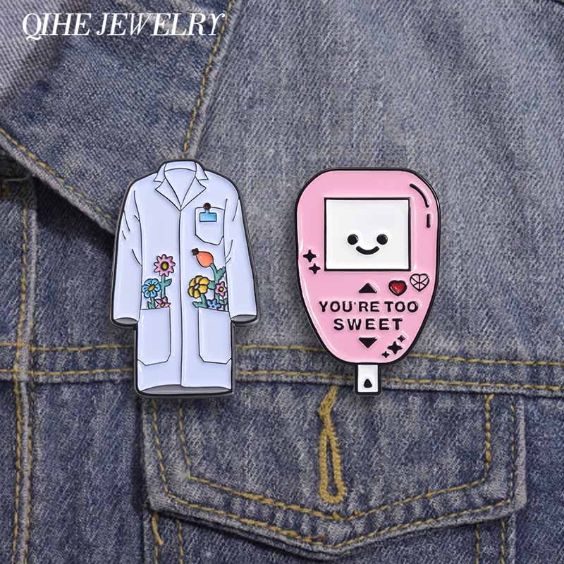 Funny Glucometer Flower White  - Embroidery House 评论和价格