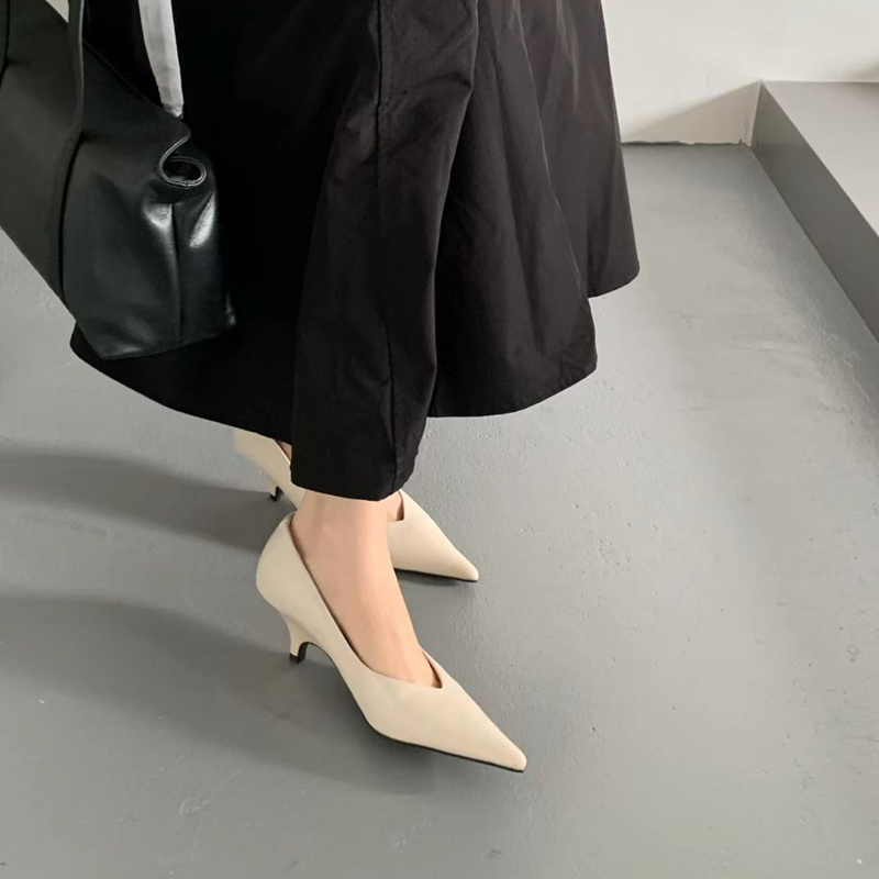 SUOJIALUN 2025 Spring New Bran - Embroidery Flat Shoes 评论和价格