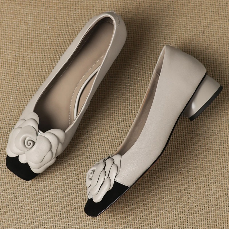 Plus size 34-41 women's sheeps - Embroidery Flat Shoes 评论和价格