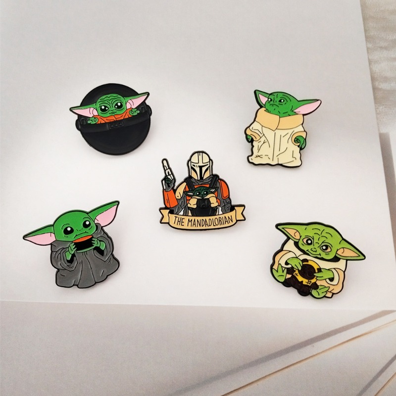 5pcs Cute cartoon Yoda badge s - Embroidery Garment 评论和价格
