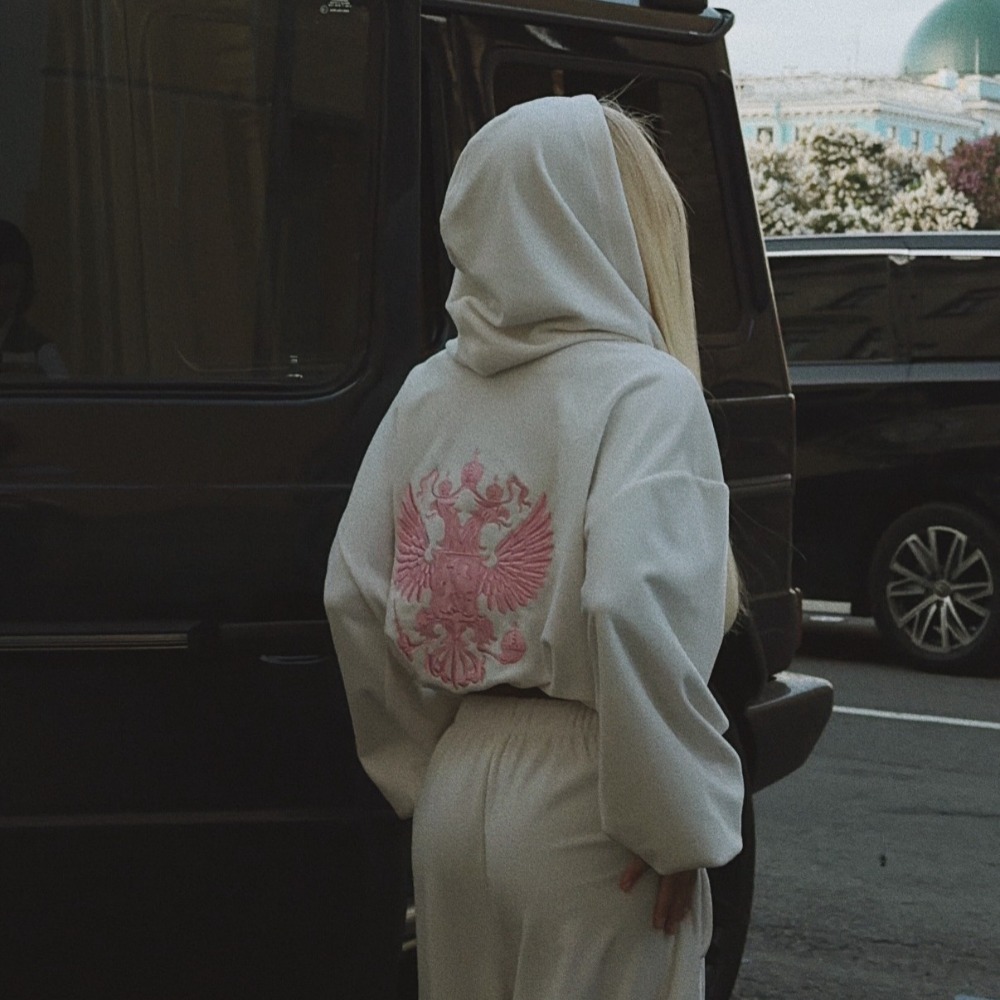 Street Trend Back Embroidered  - Embroidery A 评论和价格